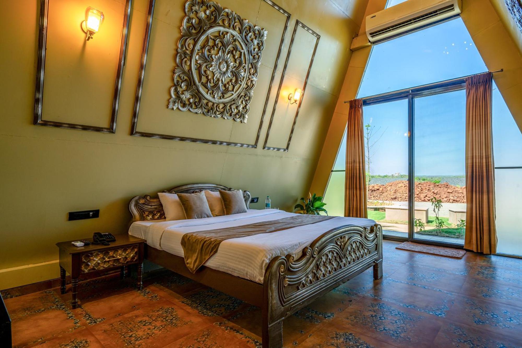 Dio Regaalo Theme Resort, Ratnagiri Luaran gambar