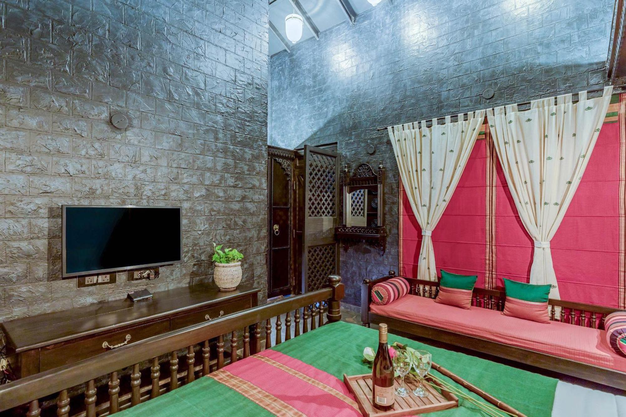 Dio Regaalo Theme Resort, Ratnagiri Luaran gambar